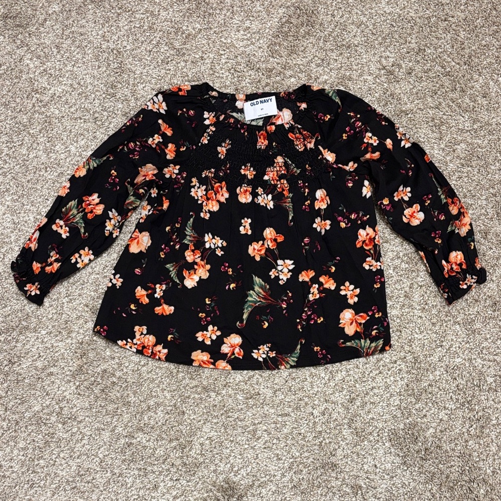 LIKE NEW Old Navy Black Blouse with Floral Design